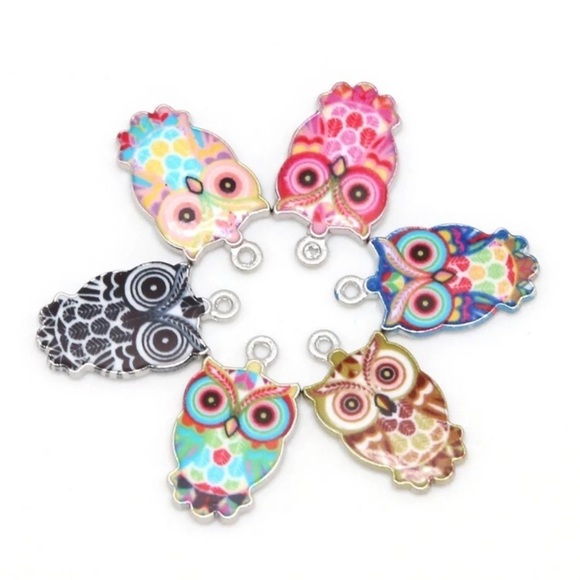 🔴 5 for $10 ONE Bright Owl Pendant Zinc Alloy Enamel - Picture 6 of 7